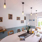 Le Domaine Des Ecoliers 3* Montaigu-Vendee