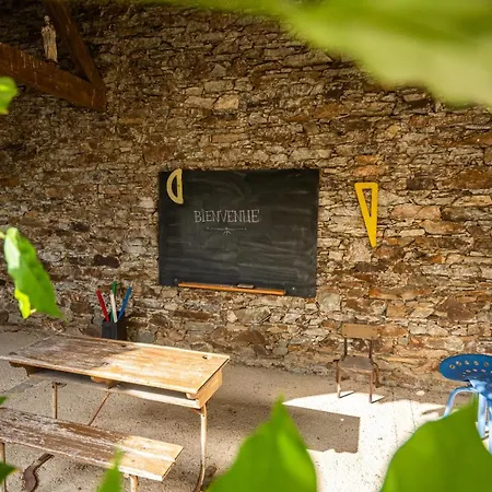 Le Domaine Des Ecoliers Couette-café