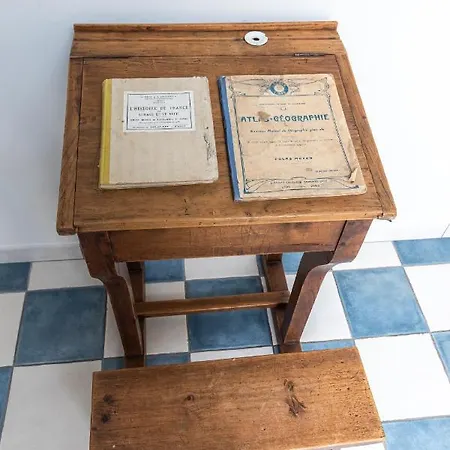 Le Domaine Des Ecoliers 3* Montaigu-Vendee