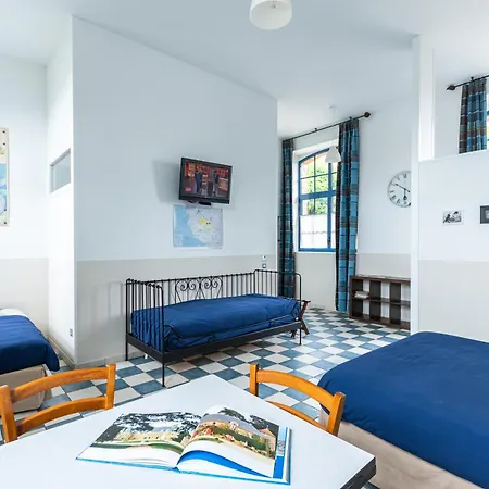 Le Domaine Des Ecoliers Bed & Breakfast