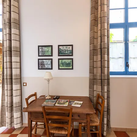 Frühstückspension Le Domaine Des Ecoliers Montaigu-Vendee