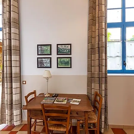 Le Domaine Des Ecoliers Montaigu-Vendee