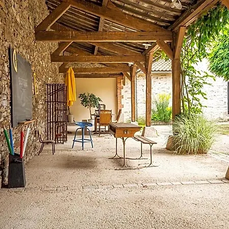 Bed & Breakfast Le Domaine Des Ecoliers